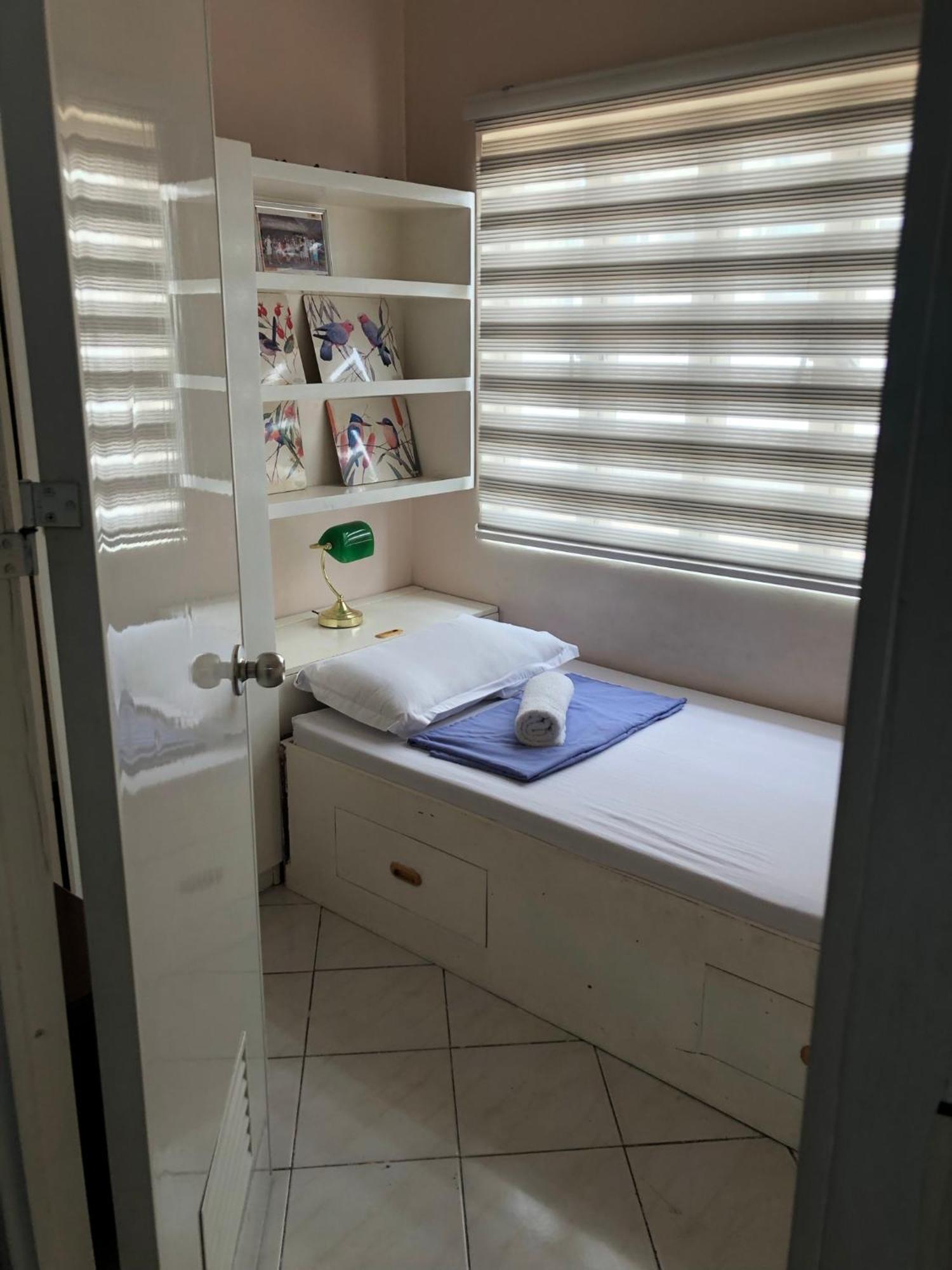2 Separate Units, 1Br On 23Rd Flr And 3Br Penthouse On 41St Flr In Manila, Near Slec,Us Embassy, Mall And Parks With Excellent View Exteriér fotografie