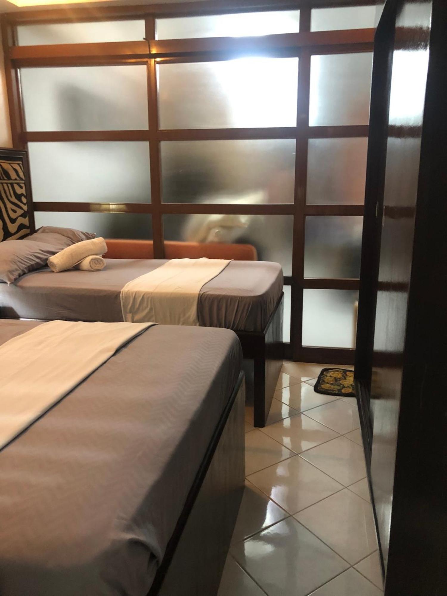 2 Separate Units, 1Br On 23Rd Flr And 3Br Penthouse On 41St Flr In Manila, Near Slec,Us Embassy, Mall And Parks With Excellent View Exteriér fotografie